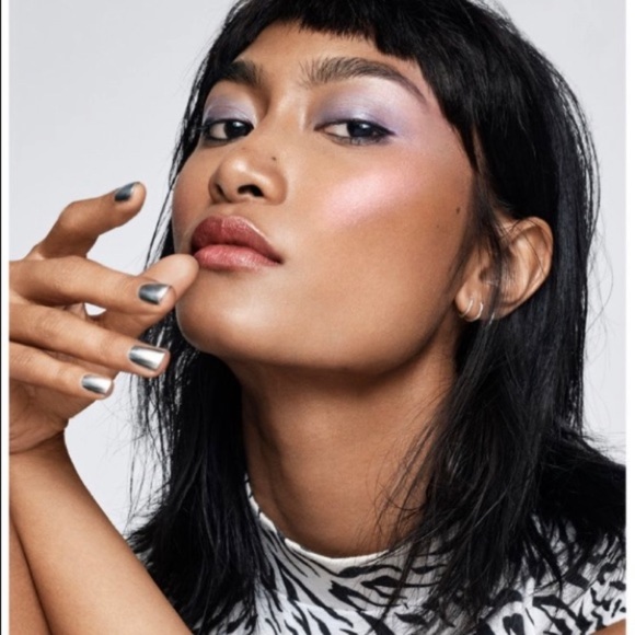 Milk Makeup FULL SIZE Highlighter - Picture 5 of 10